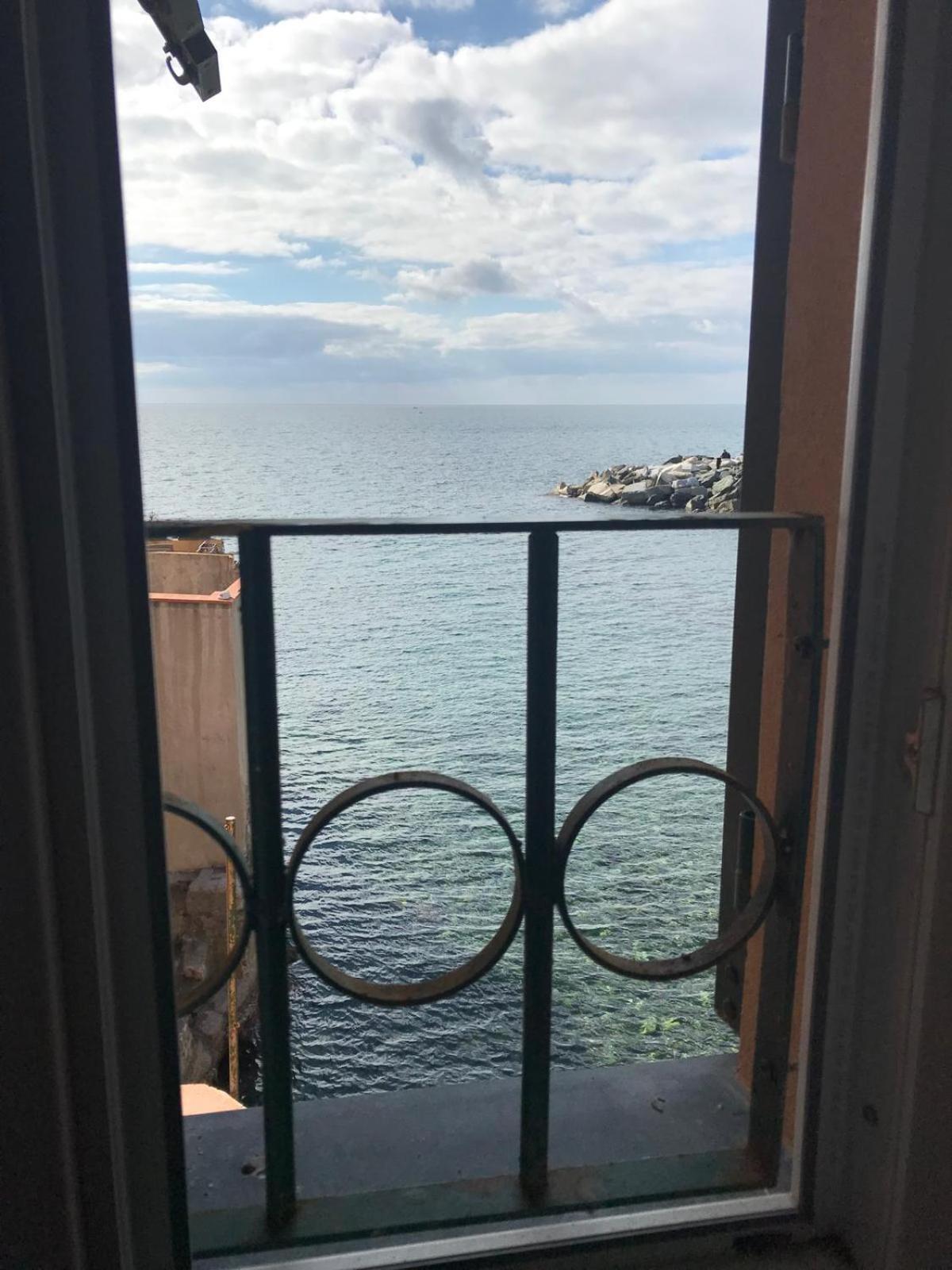 Casa Sulla Spiaggia Di Boccadasse Genua Zewnętrze zdjęcie